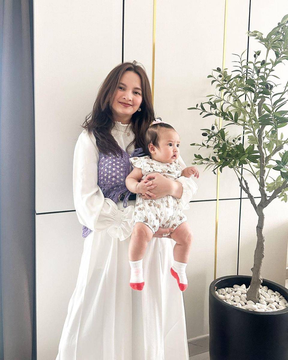 Instagram.com/sabrinaanggraini